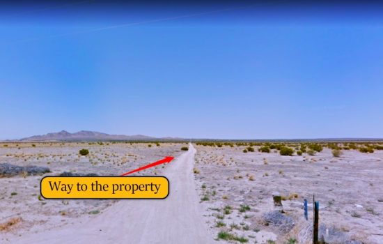 Discover the Beauty of Palmdale with this 2.5 Acre Lot!